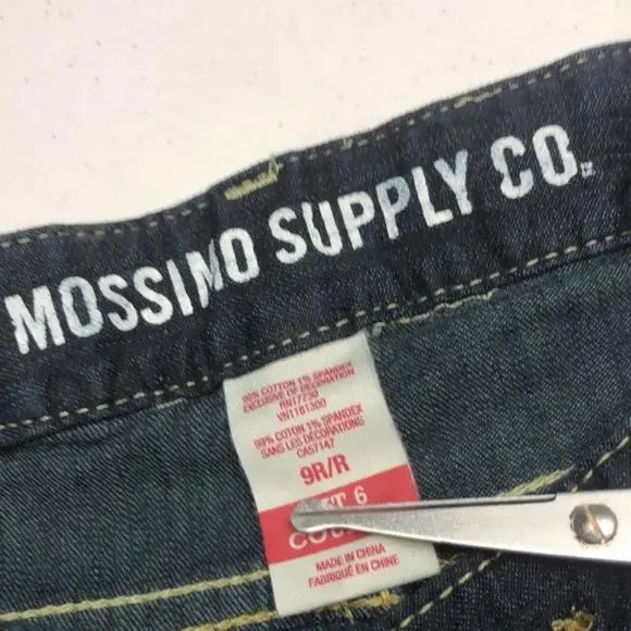 LIKE NEW MOSSIMO SUPPLY CO. SLIM STRAIGHT JEANS 6/28x30 ⭐️ - Picture 2 of 9